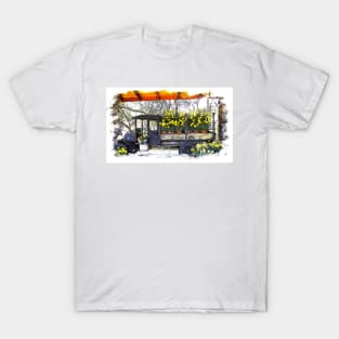 ANTIQUE FLOWER TRUCK T-Shirt